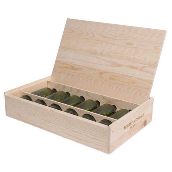 Premium 6 Bottles FLAT ( 1x6) Pinewood box with FLIP lid. USA sourced, FSC Certified Pinewood. Thickness 1/2". Pine wood Flip Lid.Nails assembly. Rounded edges . Wooden guillotine dividers. Printing: 3 (1 color) silkscreen or fire branding on Lid ( 2 sides) and Front INSIDE DIMENSIONS: 20-1/8" L x 12-1/4" W x 3-3/4" H OUTSIDE DIMENSIONS: 21-5/8" L x 13-3/4" W x 4-1/2" H