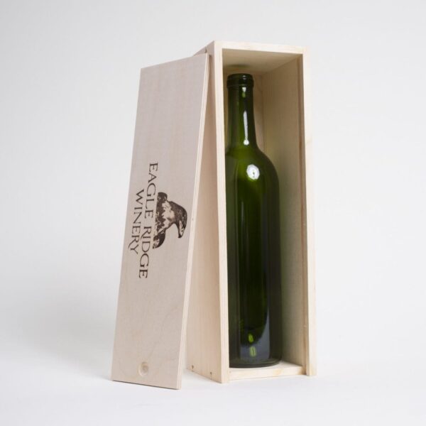 1 Bottle Pinewood box with vertical sliding lid. USA sourced, FSC Certified Pinewood. Thickness 3/4". Birch plywood Lid. Staples assembly. Printing: One (1 color) silkscreen or fire branding on Lid INSIDE DIMENSIONS: 12-1/4"L x 3-3/8" W X 3-3/8" H OUTSIDE DIMENSIONS: 13"L x 4" W x 4-1/4" H